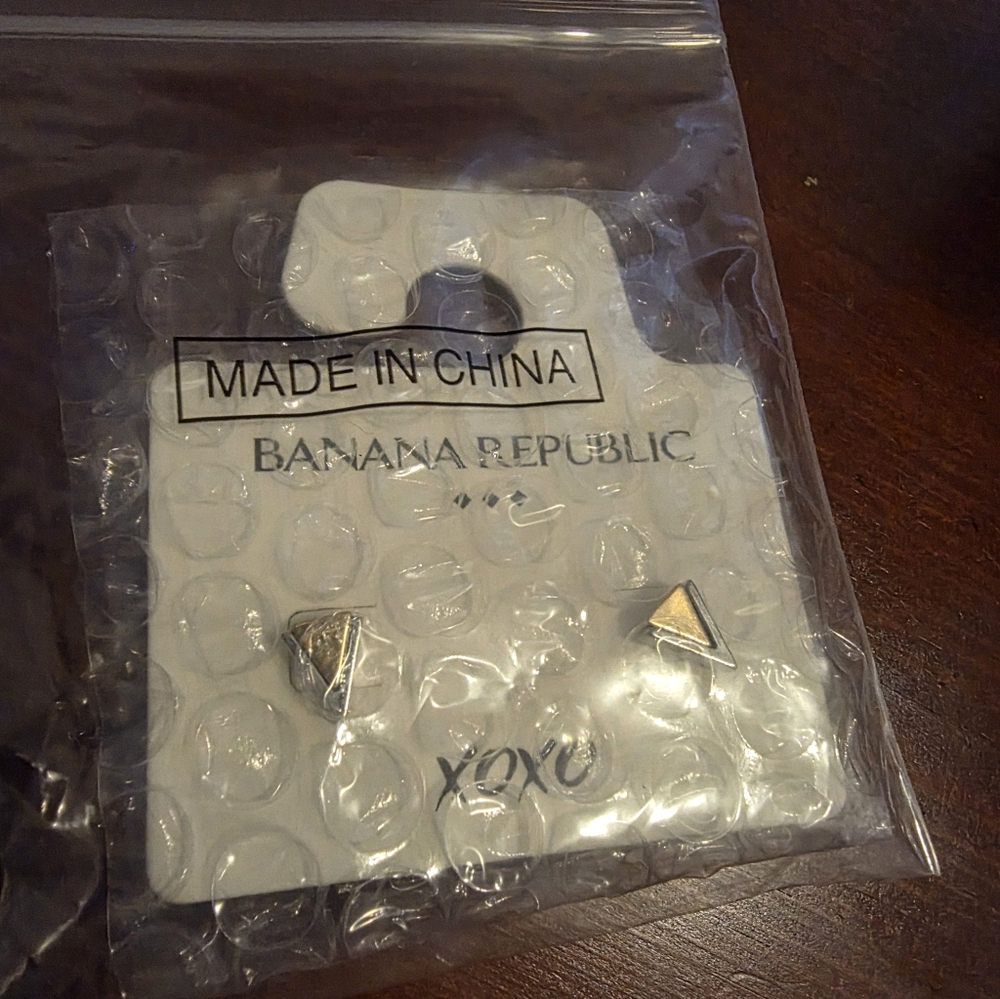 Banana Republic Gold Triangle Earrings